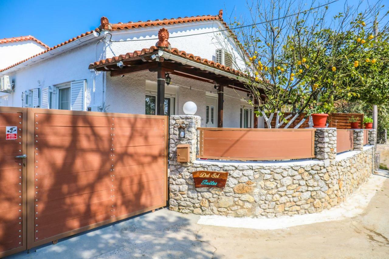 Del Sol Suites Skiathos-Stadt Exterior foto